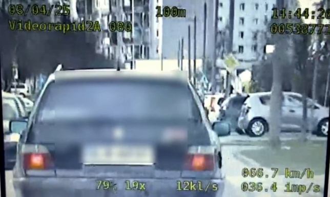 Suwalscy policjanci zatrzymali po pościgu kierowcę bmw