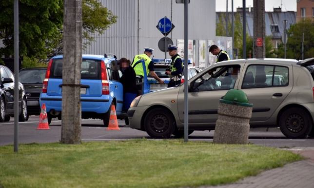 14-latek potrącony na przejściu dla pieszych w Suwałkach