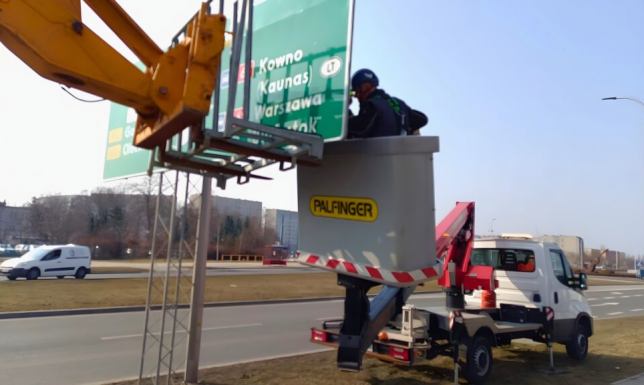 dostosowanie oznakowania miasta do zmieniającego się układu komunikacyjnego