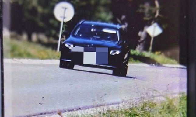 Funkcjonariusze z suwalskiej drogówki zatrzymali prawo jazdy