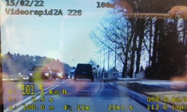 Suwalscy policjanci zatrzymali prawo jazdy 46-latce