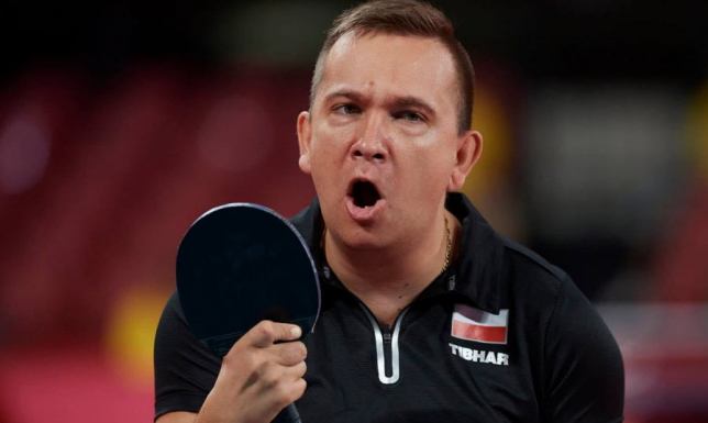 Rafał Czuper zdobył srebrny medal w tenisie stołowym