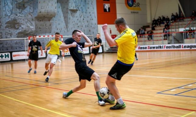 V kolejka RSFL po świąteczno-noworocznej przerwie V kolejka RESO Suwałki Football League w hali OSiR