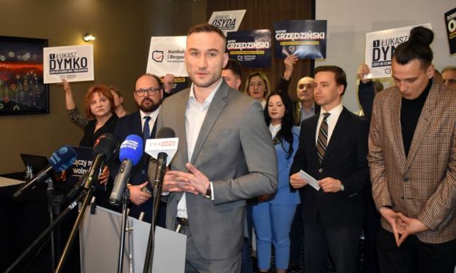 prezentacja kandydata Komitetu Konfederacja i Bezpartyjni Samorządowcy