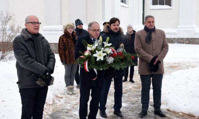 Dziś Rocznica Wprowadzenia Stanu Wojennego 13 grudnia 2022 r. obchodzimy 41 rocznicę Ogłoszenia Stanu Wojennego w Polsce