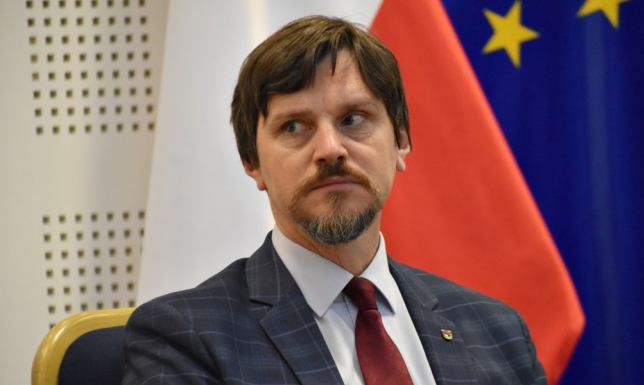 rozmawiamy z Romanem Rynkowskim odpowiedzialnym m.in. za sprawy oświaty