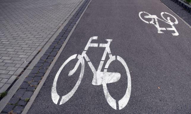 ciąg pieszo-rowerowy od mostu na ul. Mickiewicza do Reymonta w Suwałkach