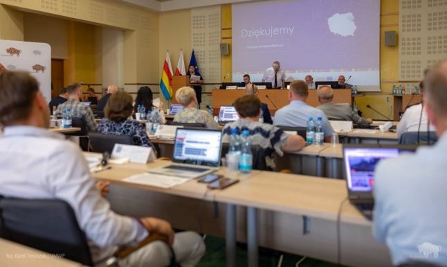 Zarząd Województwa Podlaskiego z wotum zaufania i absolutorium Debata na temat stanu województwa i sprawozdania z wykonania budżetu za 2021 rok