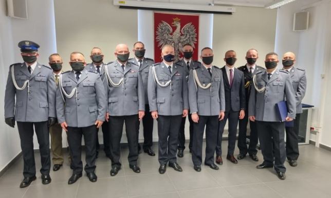 Zmiany w Komendzie Powiatowej Policji w Sejnach uroczyste pożegnanie dotychczasowego komendanta sejneńskiej policji