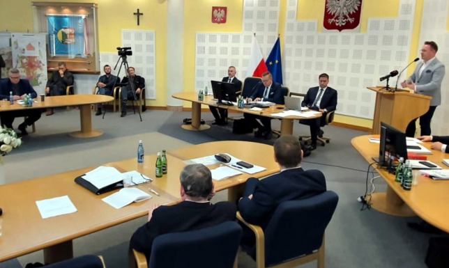 Radni większością głosów odrzucili wniosek suwalskich środowisk katolickich ws. in vitro