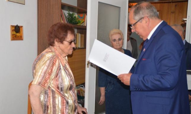 Setne urodziny Pani Stanisławy Jeglińskiej z Gminy Raczki Jubileusz 100-lecia urodzin Pani Stanisławy Jeglińskiej