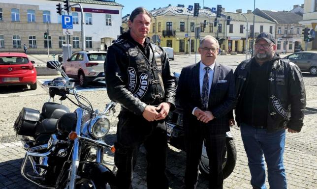 Tradycyjne rozpoczęcie sezonu motocyklowego w Suwałkach