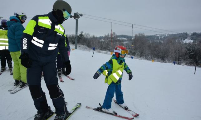 Suwalscy policjanci spotkali się z dziećmi i młodzieżą