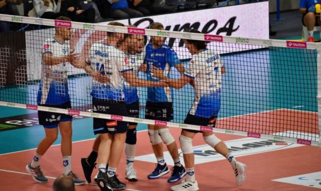 Ślepsk Malow wygrywa w Lublinie 3:0