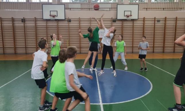 Cykl zajęć sportowych dla dzieci, młodzieży i dorosłych Fundacja Wojciecha Fortuny otrzymała dofinansowanie na realizację zajęć sportowych