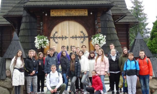 młodzież ze Szkoły Podstawowej w Słobódce bierze udział w projekcie „In media hatred