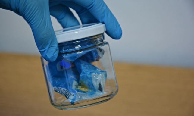 27-latek podejrzany o udzielanie narkotyków, a 40-latek o posiadanie substancji psychotropowych