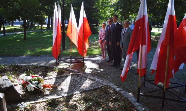 władze Suwałk upamiętniły rocznicę porozumień sierpniowych