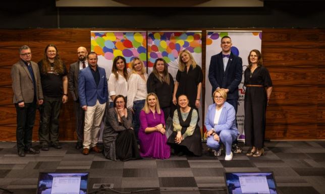 AUTYZM - IX Konferencja "Spektrum Potrzeb" Niepubliczna Terapeutyczna Szkoła Podstawowa „Bajka”