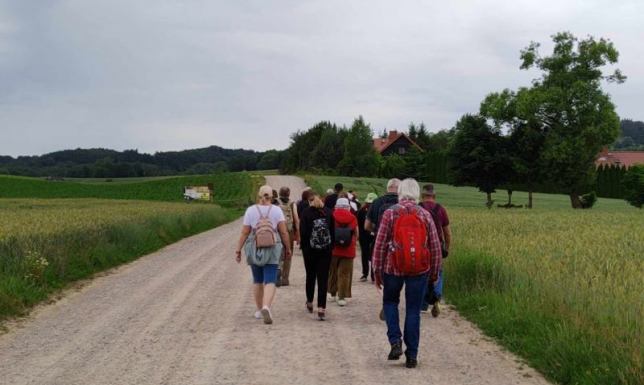 Piesza wycieczka „Doliną Czarnej Hańczy" Stowarzyszenie Miłośników Suwalskiego Parku Krajobrazowego zaprasza