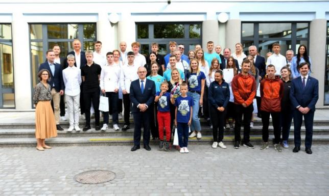 podsumowano imponujący bilans obecnych w Ratuszu suwalskich sportowców