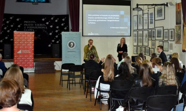 spotkanie edukacyjne o historii i ekonomii, I Liceum Ogólnokształcące