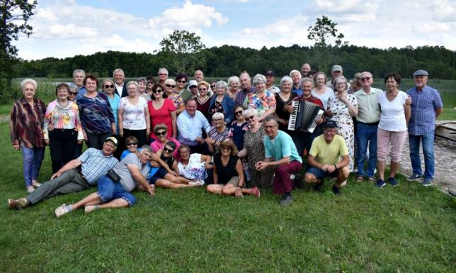 klub seniora Dobry Czas i Stowarzyszenie im. ks. Jerzego Popiełuszki w Suwałkach