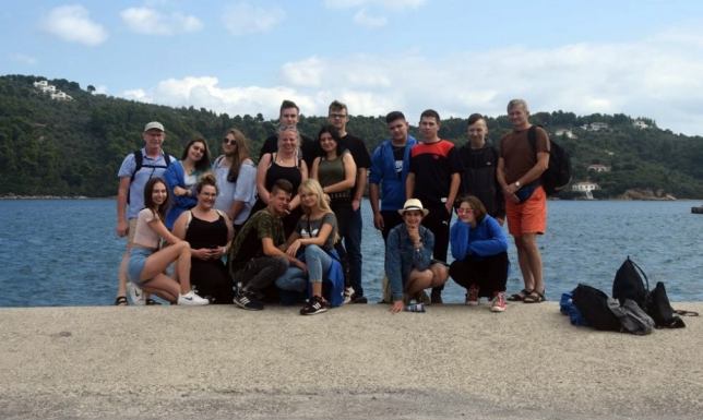 Uczniowie z Dowspudy na stażu zawodowym w Grecji 23. uczniów Zespołu Szkół w Dowspudzie wzięło udział w stażu zawodowym