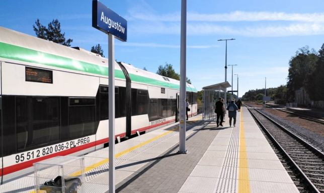 Sterowanie z Augustowa usprawni ruch pociągów na linii Sokółka – Suwałki Nowy budynek miejscowego centrum sterowania ruchem kolejowym