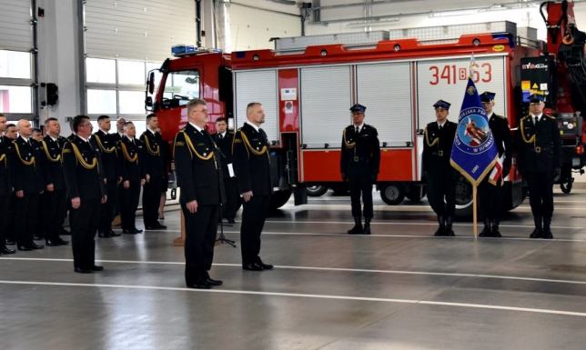 Uroczysta zbiórka z okazji zdania obowiązków Komendanta Miejskiego PSP w Suwałkach