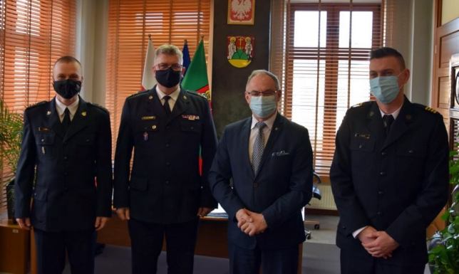 Podziękowania strażakom za akcję ratowania życia 2-miesięcznemu chłopcu