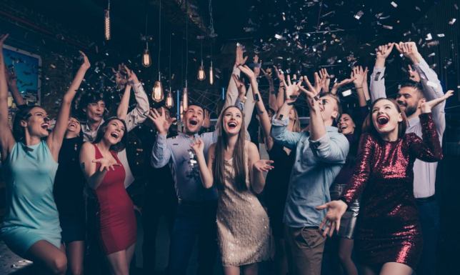 Studniówka – wyjątkowa noc, która zasługuje na perfekcyjną oprawę Studniówka – wyjątkowa noc, która zasługuje na perfekcyjną oprawę