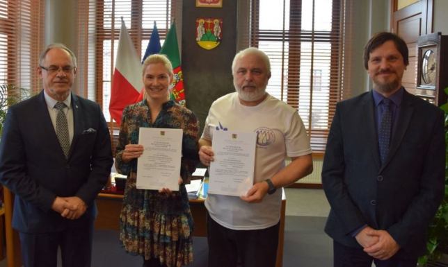 stypendia olimpijskie od Czesława Renkiewicza, prezydenta Suwałk