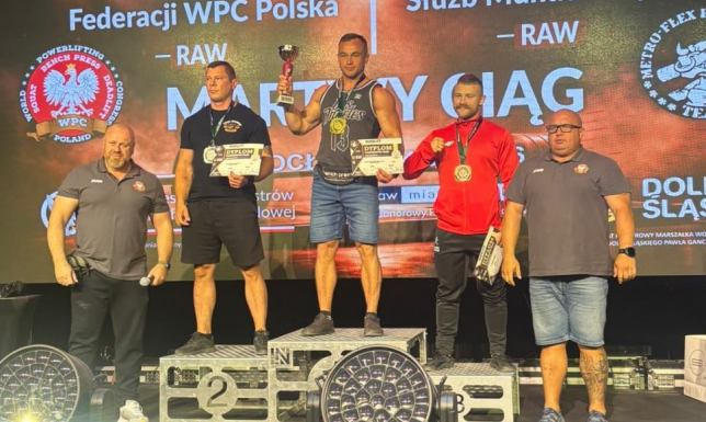  I miejsce w kategorii wagowej do 90 kg służb mundurowych