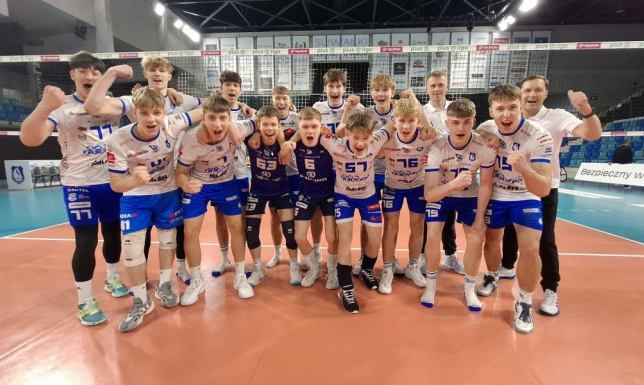 Drugie miejsce w klasyfikacji końcowej półfinału Mistrzostw Polski Juniorów Młodszych