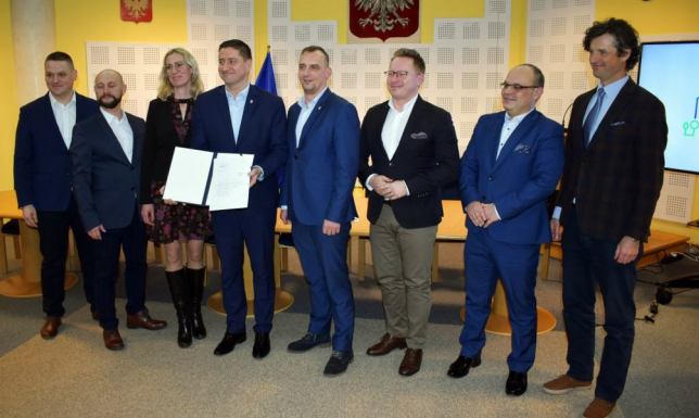 nowy, największy klub w Radzie Miasta - "Suwałki Przyszłości".