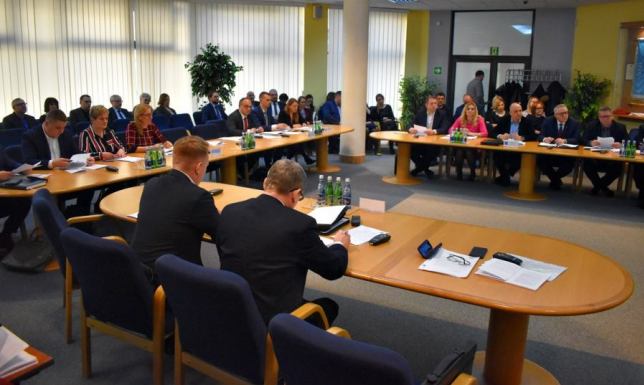 Debata radnych o finansach miasta