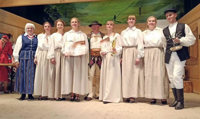 Śpiewają i strzelają na medal Festiwal Folkloru Polskiego 56. Sabałowe Bajania w Bukowinie Tatrzańskiej.