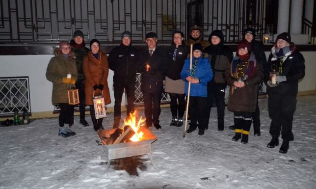 harcerze z Hufca ZHP Suwałki umożliwią suwalczanom przyjęcie Betlejemskiego Światła Pokoju