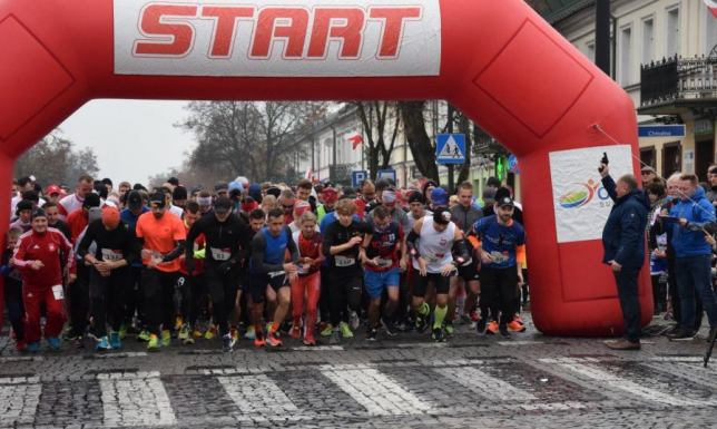 Z utrudnieniami w ruchu drogowym muszą liczyć się kierowcy w Suwałkach