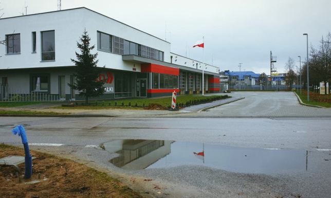 Remont sygnalizacji świetlnej przy ulicy Witosa w Suwałkach. 