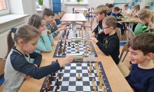 Dobiega końca XXIX edycja Suwalskiej Szkolnej Ligi Szachowej