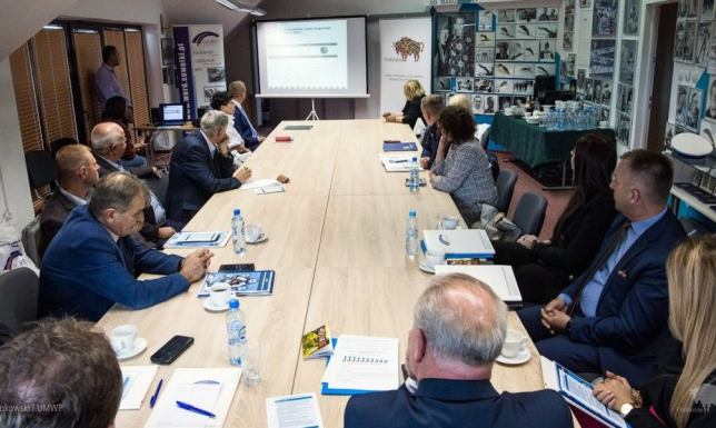 Dyskusja o stanie bezpieczeństwa ruchu drogowego w kraju i w regionie