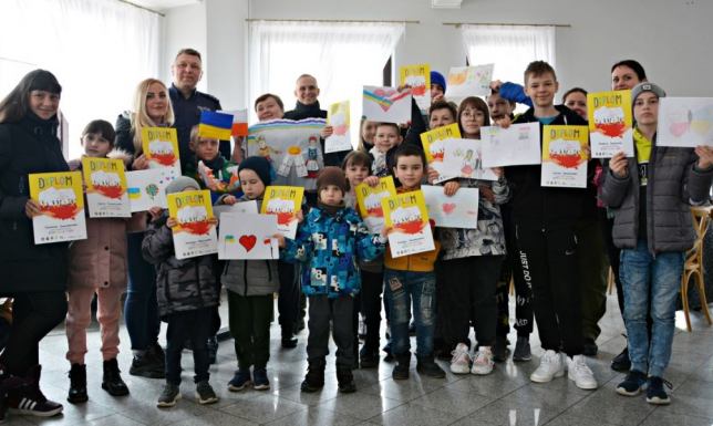 Bezpieczni w Polsce - wiosenny piknik w Szelmencie Wiosenny piknik edukacyjny dla uchodźców z Ukrainy