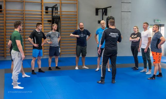 coraz częstsze incydenty z udziałem agresywnych pacjentów