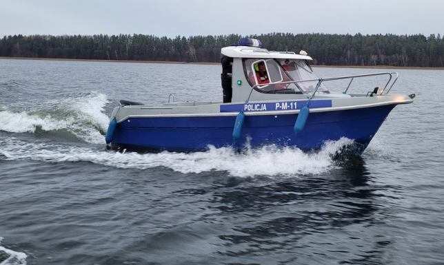 Na wodach Jeziora Wigry odbyło się specjalistyczne szkolenie