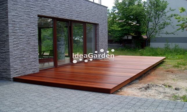 Dlaczego warto wybrać drewniany taras?