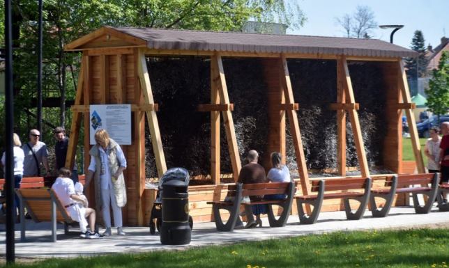 mini tężnia solankowa została uruchomiona na suwalskich bulwarach