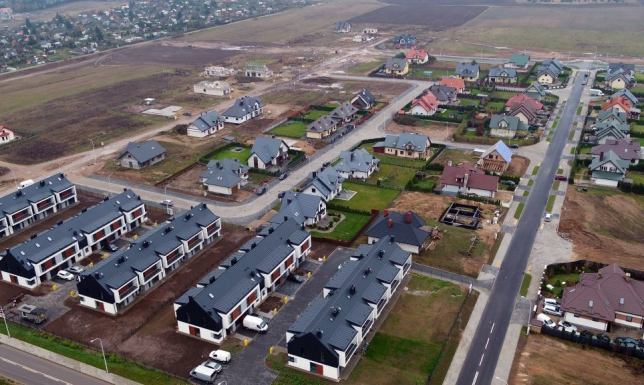 budowa odcinka ulicy Hiszpańskiej pomiędzy Chorwacką i Zastawie