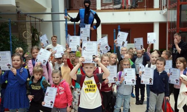 Uniwersytet Dziecięcy w PUZ: język chiński, pierwsza pomoc, warsztaty parkour Państwowa Uczelnia Zawodowa w Suwałkach, zajęcia dla najmłodszych studentów